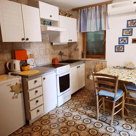 Homestay Apartman Lemon