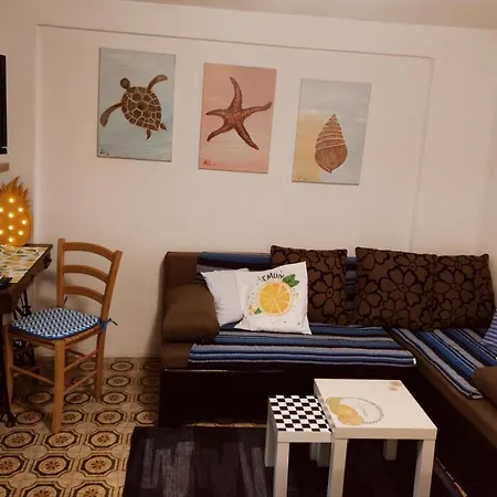 Homestay Apartman Lemon Trogir